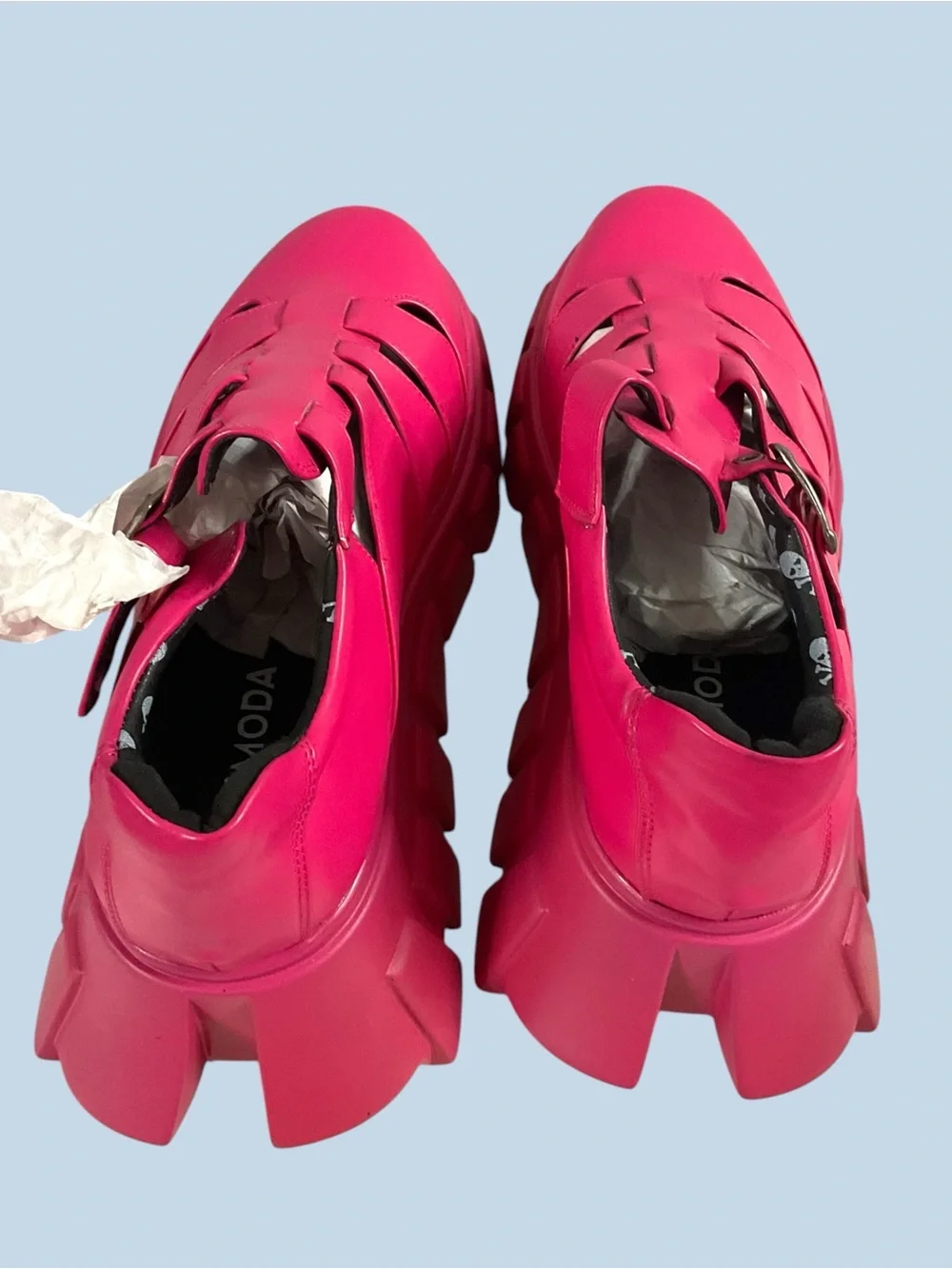 NWOT LAMODA Just Coz Chunky Pink Platform Sandals Size 10